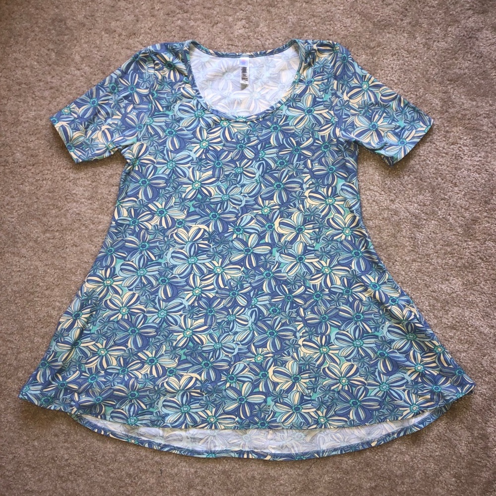LuLaRoe Perfect tee